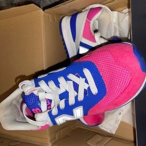 PINK AND BLUE NEW BALANCE